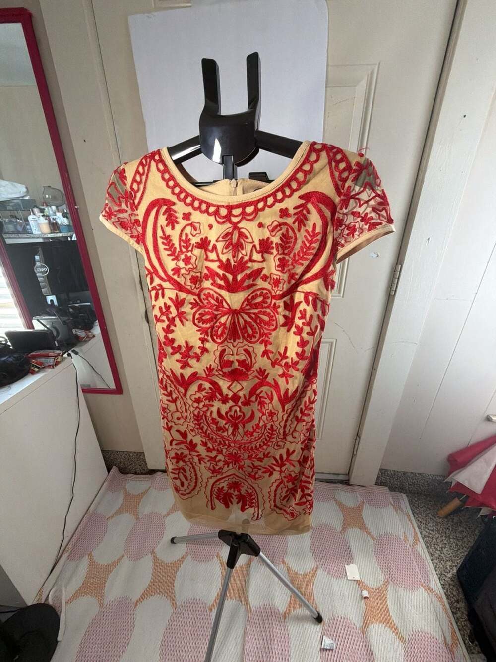 Almatrichi Madrid-Spain Red Embroidered Nude Mesh Sheath Dress Size 40
